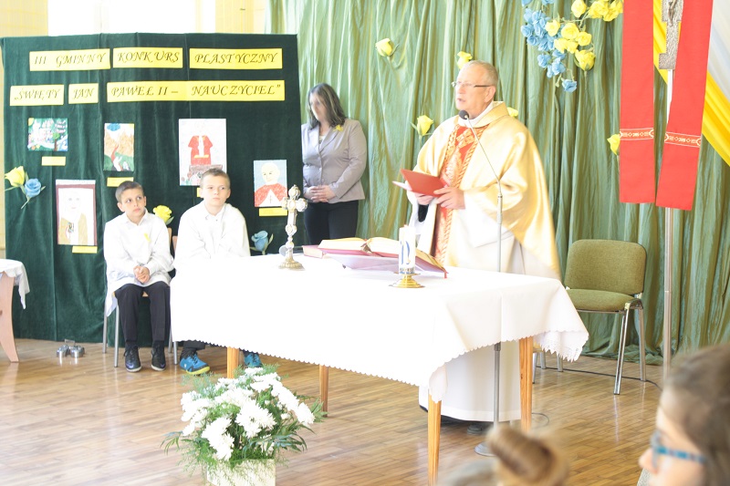 Dzień Patrona Szkoły św.Jana Pawła II w Zbludowicach